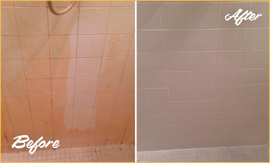 Before and After Picture of a Jasper Porcelaine Shower Cleaned to Remove Soap Scum